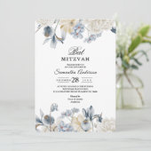 Elegante Winter Blau und Weiß Blume Einladung (Stehend Vorderseite)