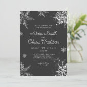 Elegante Winter Wonderland Snowflake Silver Weddin Einladung (Stehend Vorderseite)