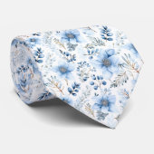 Elegante Winterblumen in blauer Krawatte (Gerollt)