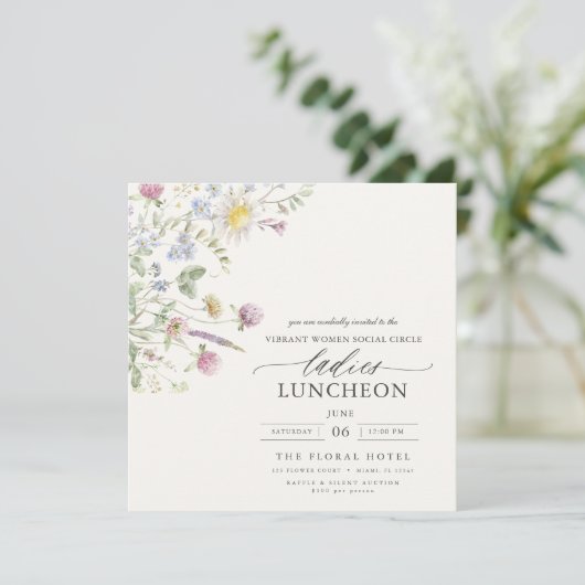 Elegante Wohltätigkeit Mittag- und Wildblumen Einladung (Stehend Vorderseite)