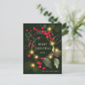 Elegante Wreath Holly Berry Pine Forest Christmas Postkarte (Stehend Vorderseite)