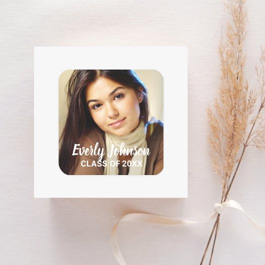 Eleganter Abschluss für Foto mit weißem Skriptname Quadratischer Aufkleber