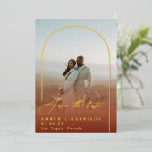 Eleganter Arch Moderne Kalligraphie Save the Date Folieneinladung (Stehend vorne)