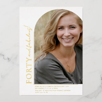 Eleganter Arch Shape 40 und Kokettes Foto Gold Folieneinladung