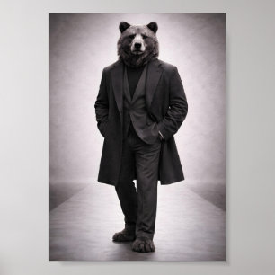 Eleganter Bär in klassischem dunklen Anzugporträt Poster