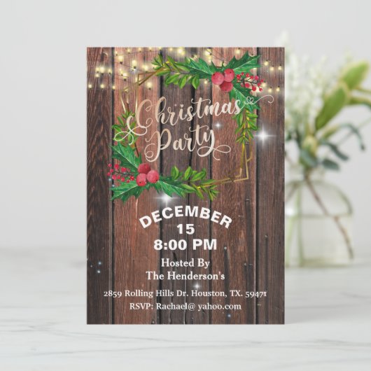 Eleganter Barn Wood String Lights Weihnachten Einladung (Stehend Vorderseite)