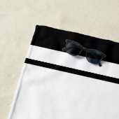 Eleganter Black Border Script Monogram Letter Strandtuch (Beispiel)