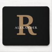 Eleganter Black Gold Monogram Bold Typografy Name Mousepad (Vorne)