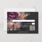 Eleganter Black Moody Floral Wedding QR Code RSVP Karte (Vorderseite)
