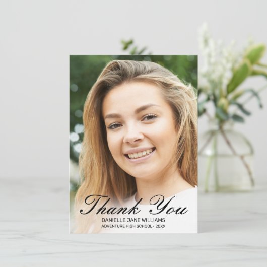 Eleganter Black Script Foto Abschluss Vielen Dank Dankeskarte (Stehend Vorderseite)