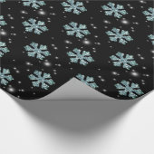 Eleganter Blauer Glitzer Snowflake Geschenkpapier (Ecke)
