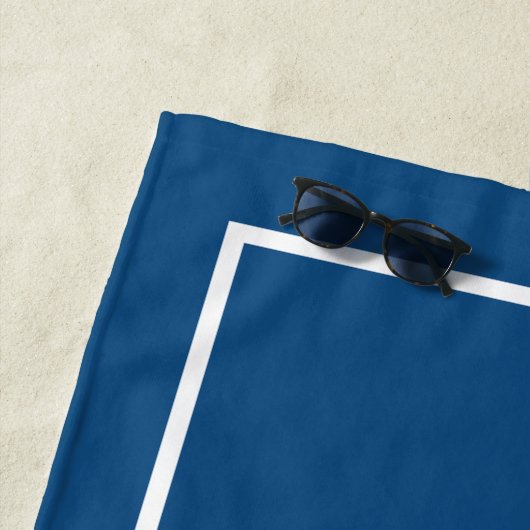 Eleganter Blauer Palmenbaum Personalisiert Strandtuch (Beispiel)