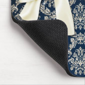 Eleganter blauer silberner Damast-Diamant-Bogen Mousepad (Ecke)