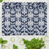 Eleganter blauer und weißer Damast Geschirrtuch (Gefaltet)