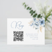 Eleganter Blue Floral Spring Bloom Wedding Qr Code RSVP Karte (Stehend Vorderseite)