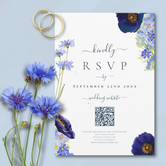 Eleganter Blue Floral Wedding Response QR Code RSVP Karte