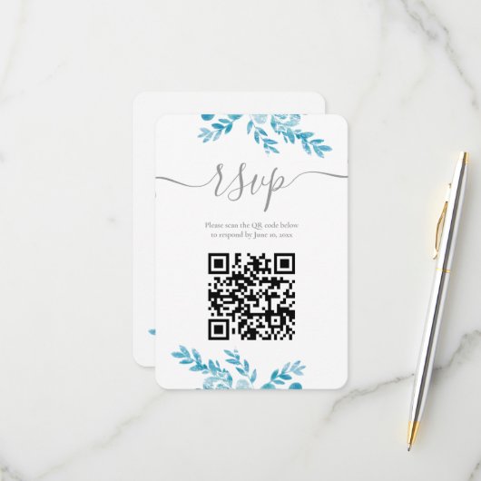 Eleganter Blue Gray Floral QR Code Hochzeit RSVP Karte (Vorderseite/Rückseite Beispiel)