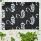 Eleganter Blue Pearl Swan auf schwarzem Hintergrun Geschirrtuch (Gefaltet)