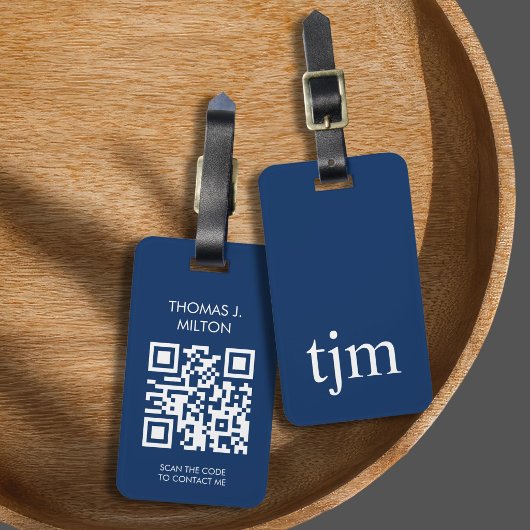 Eleganter Blue White Bold Monogram QR Code Gepäckanhänger