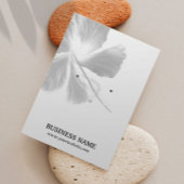 Eleganter Blumen-Ohrring-Anzeiger