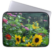 Eleganter Blumengarten Sonnenblumen zinnias daisis Laptopschutzhülle (Vorderseite)