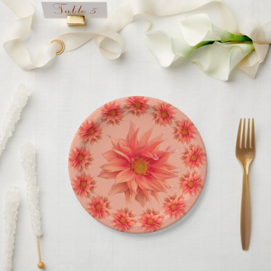 Eleganter Blumenschmuck, Pappteller (Hochzeit)