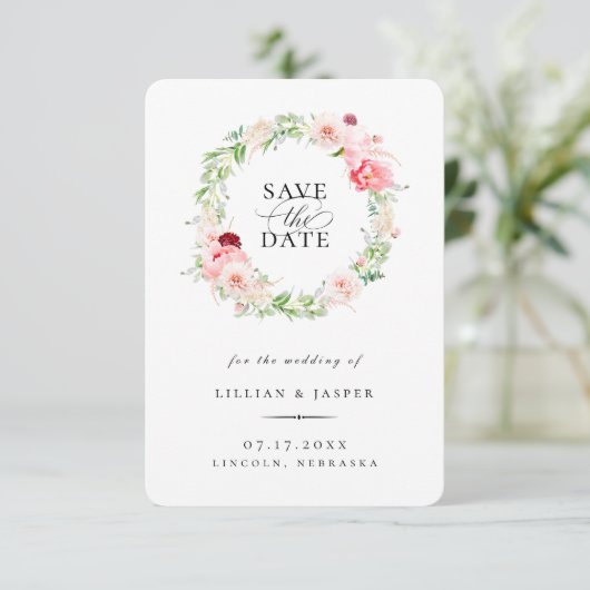 Eleganter Blush Blumenreath Save the Date Ankündigung (Stehend Vorderseite)