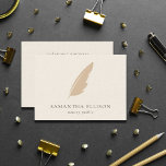 Eleganter Blush Cream Feather Quill Notary QR Code Visitenkarte<br><div class="desc">Vollständig anpassbare berufliche,  elegante Public Notary,  Notary Signing Agent oder Lawyer Business Card mit Federquill Nib Grafik und sauberer Typografie und QR Code für Ihre URL. Geben Sie einfach Ihren eigenen Namen und Ihre Geschäftsdetails ein und ändern Sie alle Farben,  wenn Sie möchten (verwenden Sie das Design-Tool).</div>