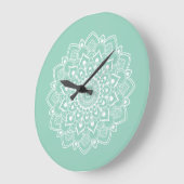 Eleganter Boho-Mandala Große Wanduhr (Winkel)