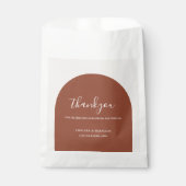 Eleganter Boho Terrakotta-Bogen Danke Hochzeit Geschenktütchen (Vorderseite)