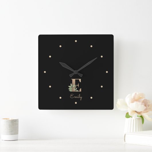 Eleganter Botanischer Monogramm-Brief E Quadratische Wanduhr (Zuhause)