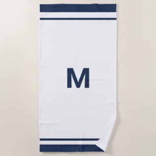 Eleganter Brief für das Monogramm eines Navy-Borde Strandtuch