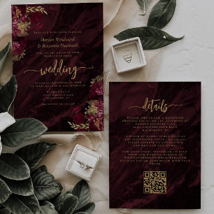 Eleganter Burgunder Gold Blumen QR Code Hochzeit Einladung