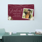 Eleganter Burgundy Foto Floral Abschluss Banner (Messeveranstaltung)