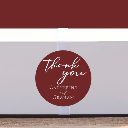 Eleganter Burgundy Typografy Abend Wedding Runder Aufkleber