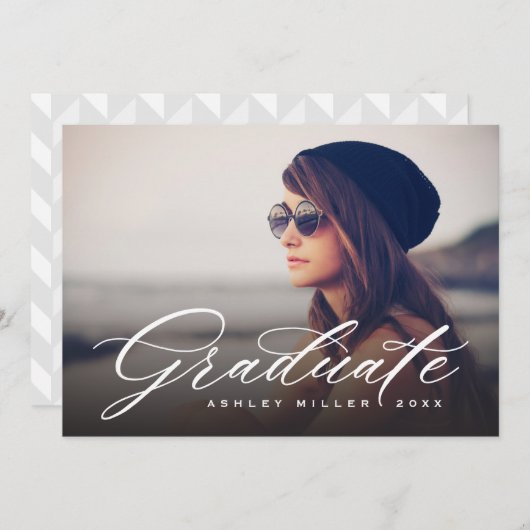 Eleganter Calligrafy Graduate Foto Abschluss Ankündigung (Vorne/Hinten)