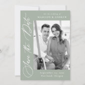 Eleganter Calligrafy Sage Green Foto QR Code Save The Date (Vorderseite)