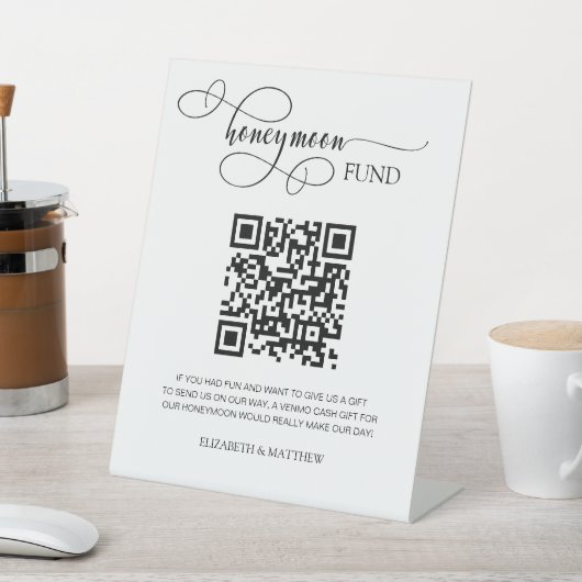Eleganter Calligraphy Script Honeymoon Fund QR Cod Sockelschild (In SItu)