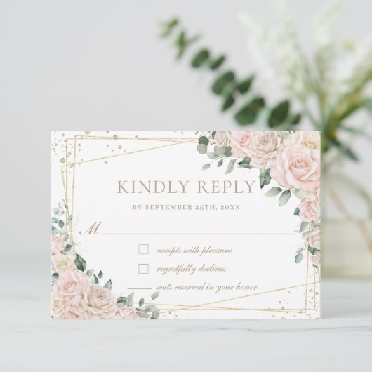 Eleganter Champagner Ivory Blush Rose Blumenzehen RSVP Karte (Stehend Vorderseite)