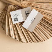 Eleganter Cocoa Cream Minimalistisch QR Code Moder Visitenkarte