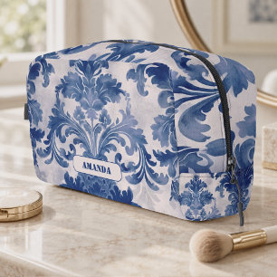Eleganter Damast Blau Toile de Jouy Monogramm Waschbeutel