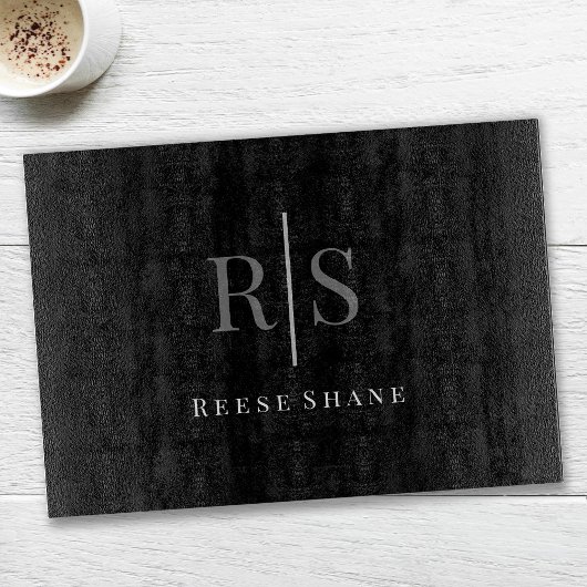 Eleganter DIY Gray Monogram & White Name, Schwarz Schneidebrett