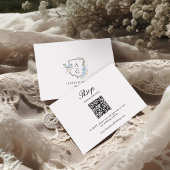 Eleganter Dusty Blue Floral Monogram QR Code RSVP Karte