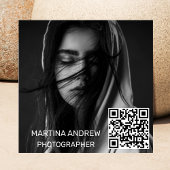 Eleganter, einfacher Foto QR Code Social Media ger Quadratische Visitenkarte