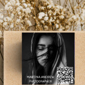 Eleganter, einfacher Foto QR Code Social Media ger Quadratische Visitenkarte