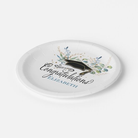 Eleganter Eucalyptus School Abschluss Mit Monogra Pappteller (Schrägansicht)