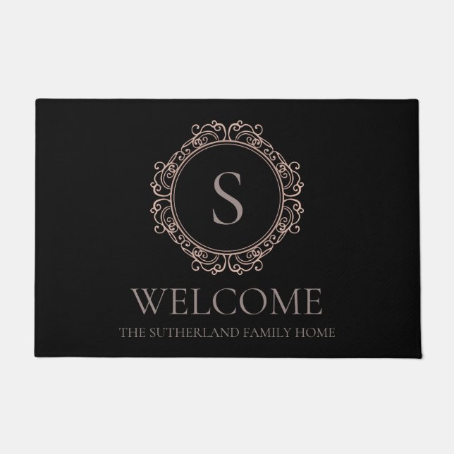 Eleganter Familienname Monogram Black Willkommen Fußmatte (Vorderseite)