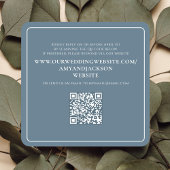 Eleganter floral Dusty Blue Classic Rose QR Code Einladung