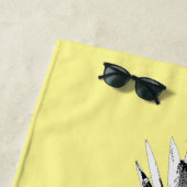 Eleganter Gelber Ananas | Monogramm Custom Strandtuch (Beispiel)