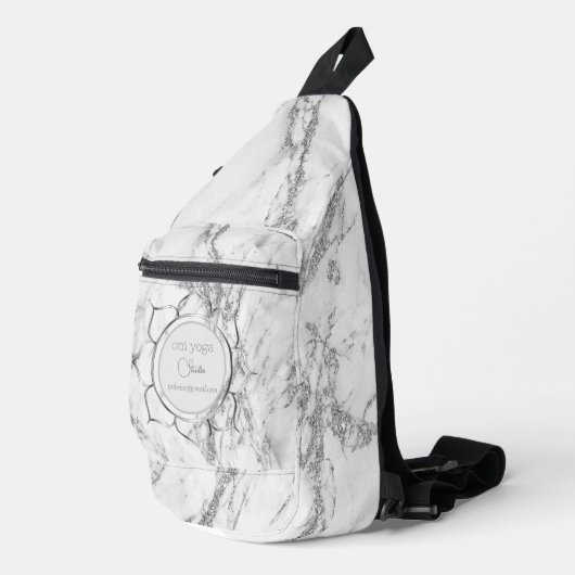 Eleganter Glitzer Marble Branding Crossbody Bag (Rechte Ecke)